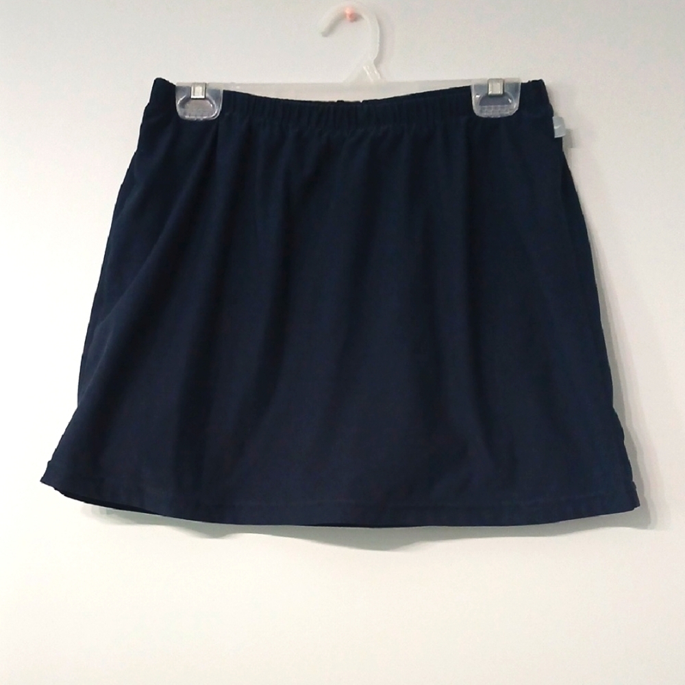 Marine blue Nike skort, Large size, pre-owned excellent conditions